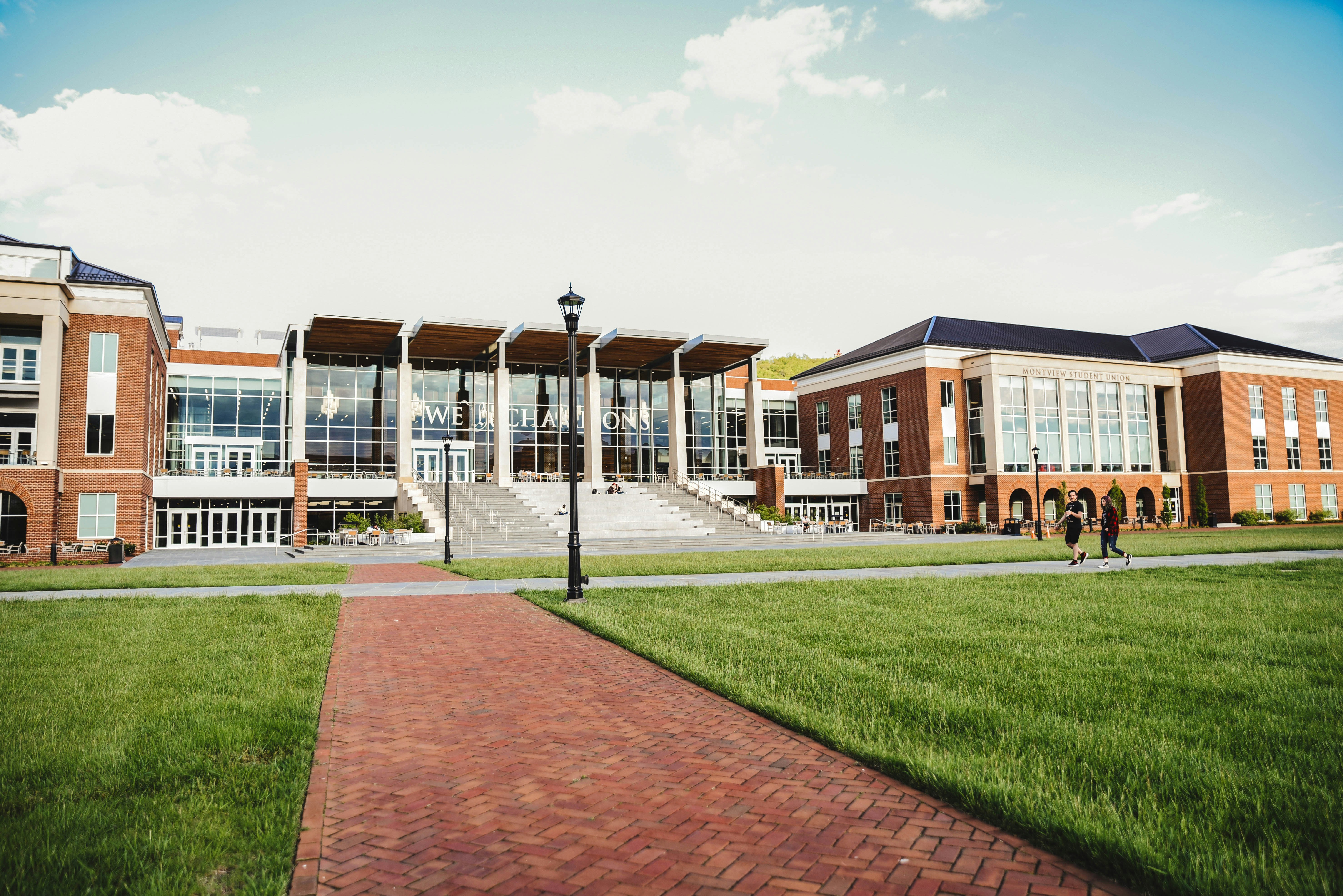 Pines Day School gallery image